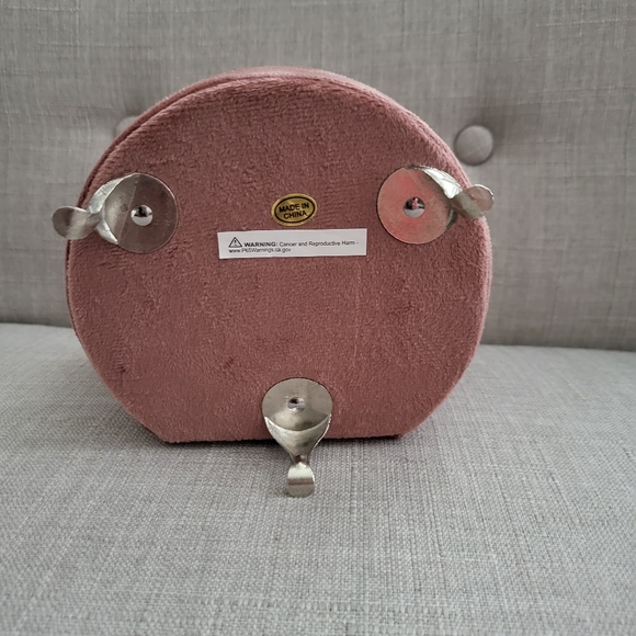 Vintage Barbie and Chair Jewelry Box - Picture 5 of 12